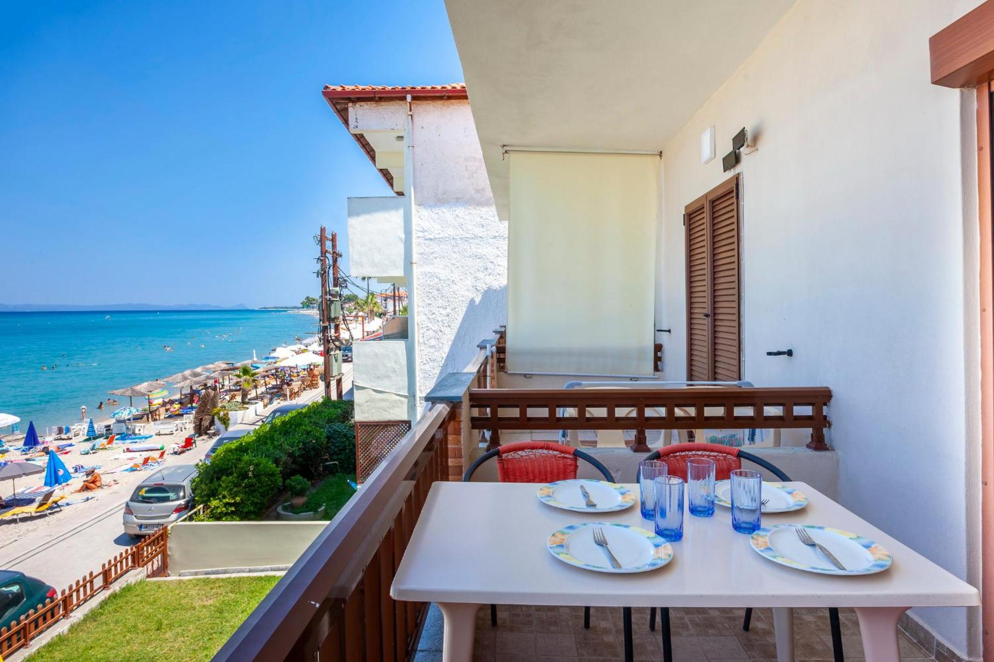 פפקוהורי Rafaella Sea View Apartments 2 מראה חיצוני תמונה